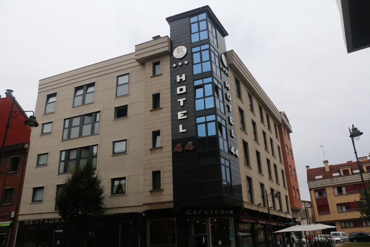 Hotel 44 Gijon Exterior photo